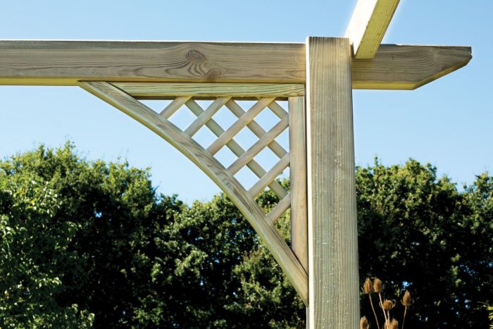 KDM Diamond Lattice Pergola Corner KDM Diamond Lattice Pergola Corner